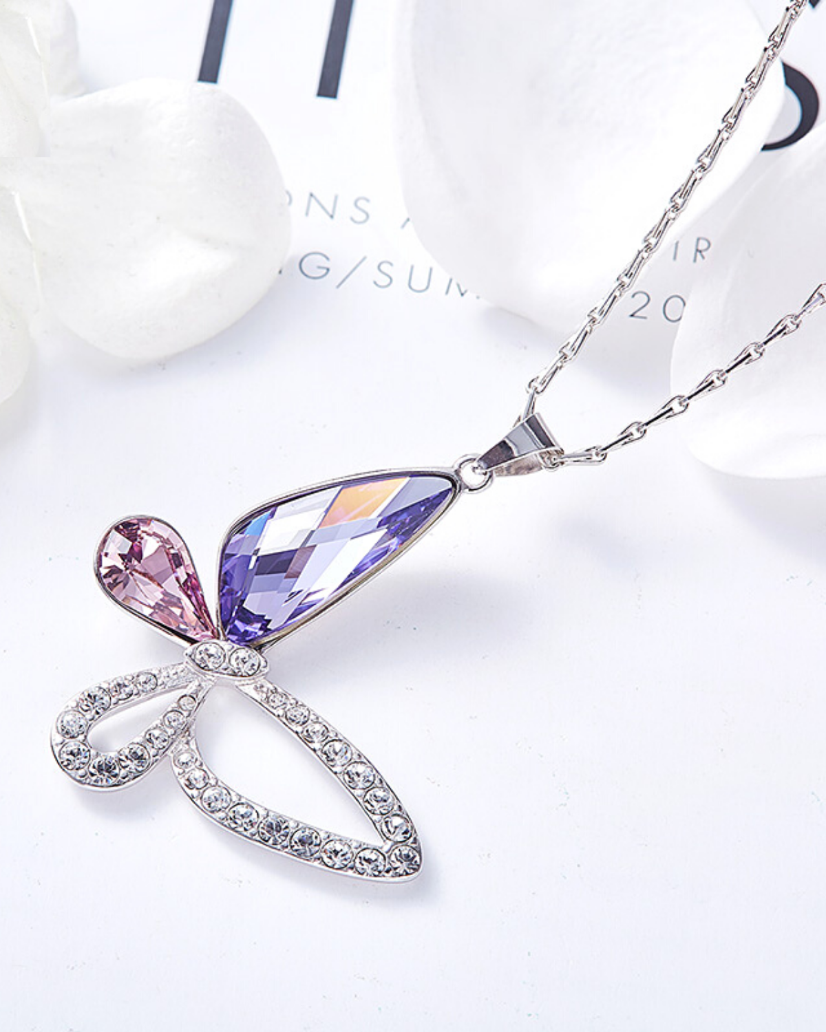 Dainty Minimalist Crystal Butterfly Necklace,gold Silver Glass Necklace,mini  Butterfly Necklace - Etsy
